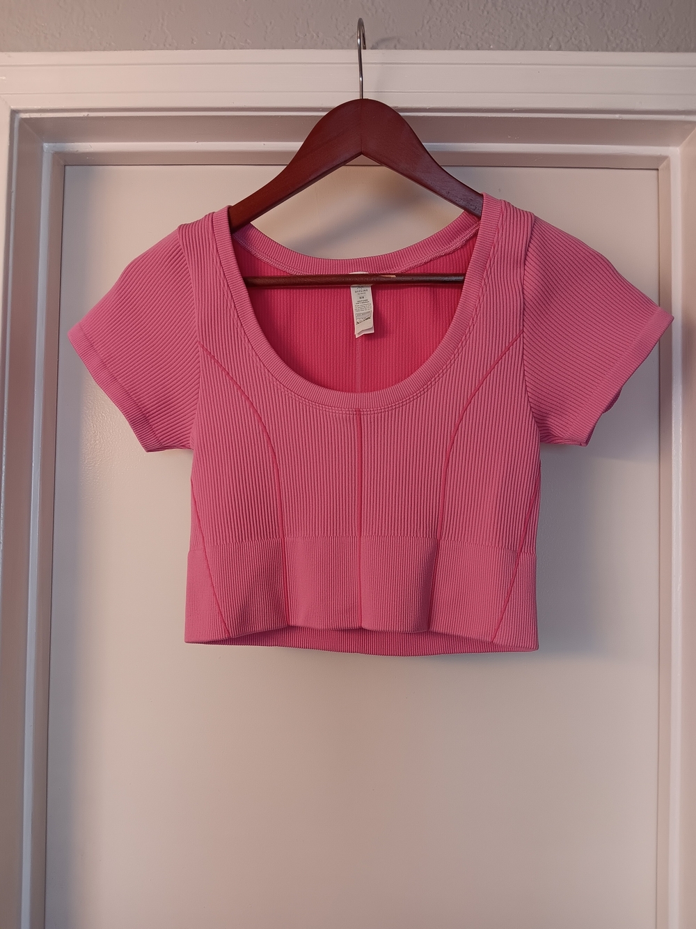 aerie Activewear Ribbed Scoop-Neck Crop Top in Pink